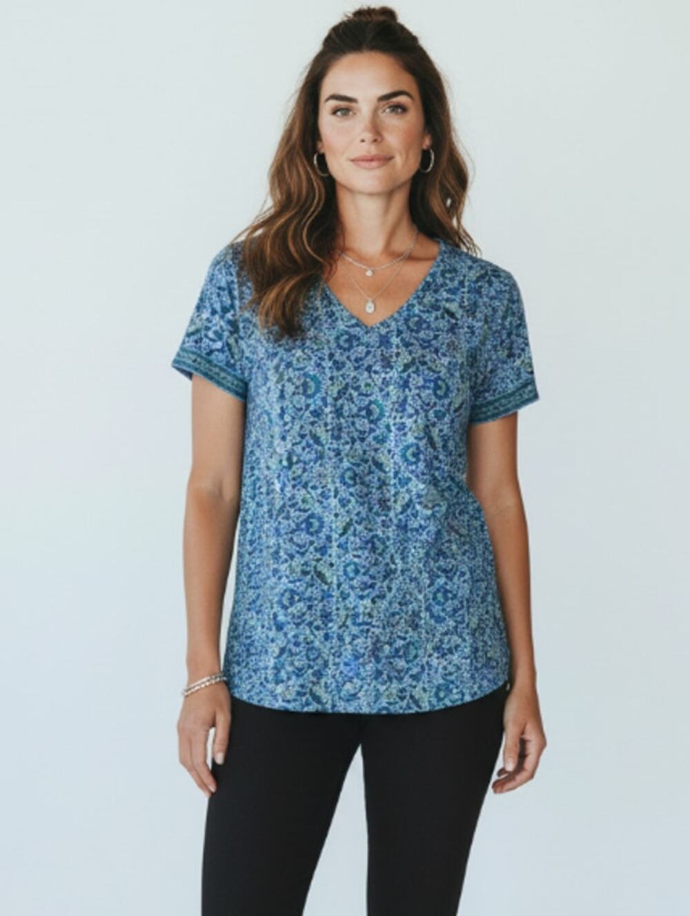PURE J. JILL TOP WOMENS BLUE FLORAL PRINT SHORT SLEEVE KNIT T-SHIRT SIZE MEDIUM